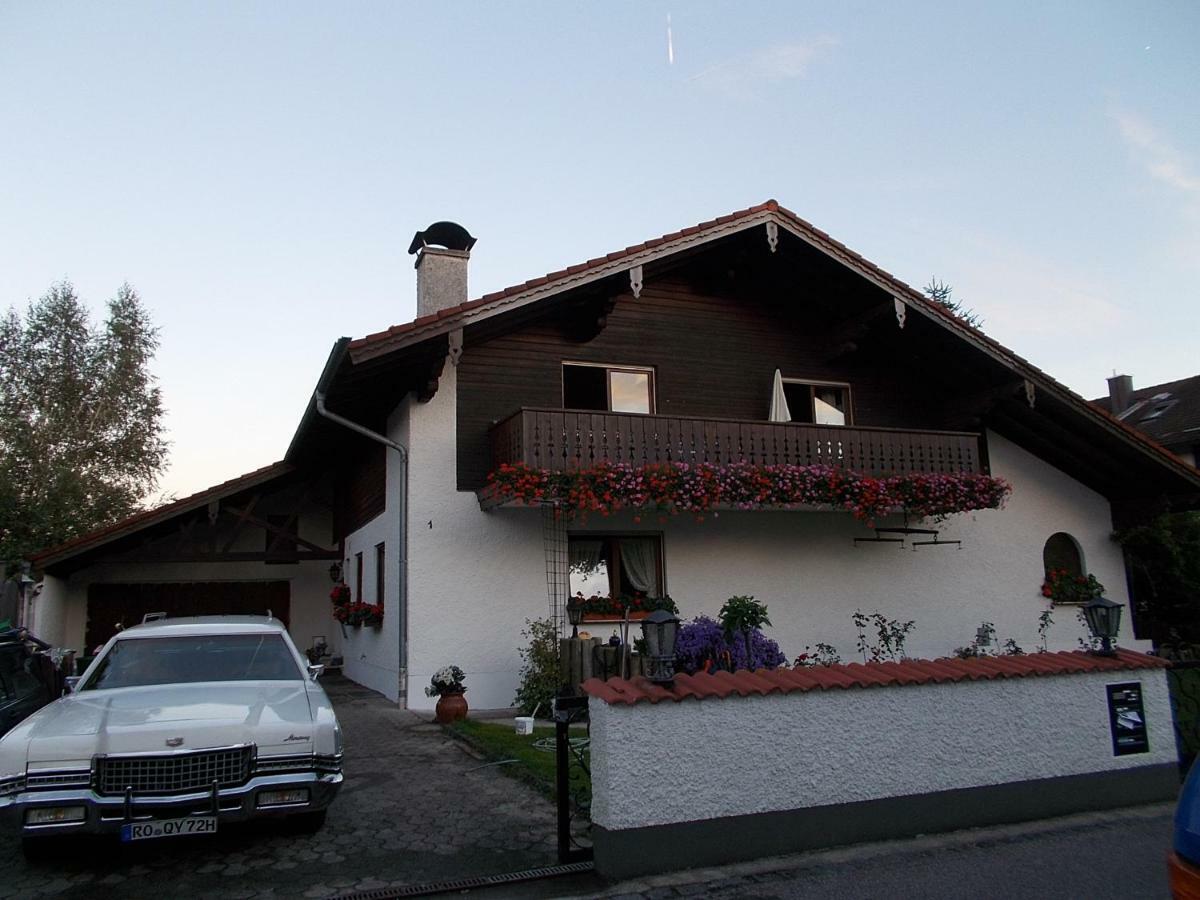 Karl-Stieler-Strasse Apartman Bruckmühl Kültér fotó